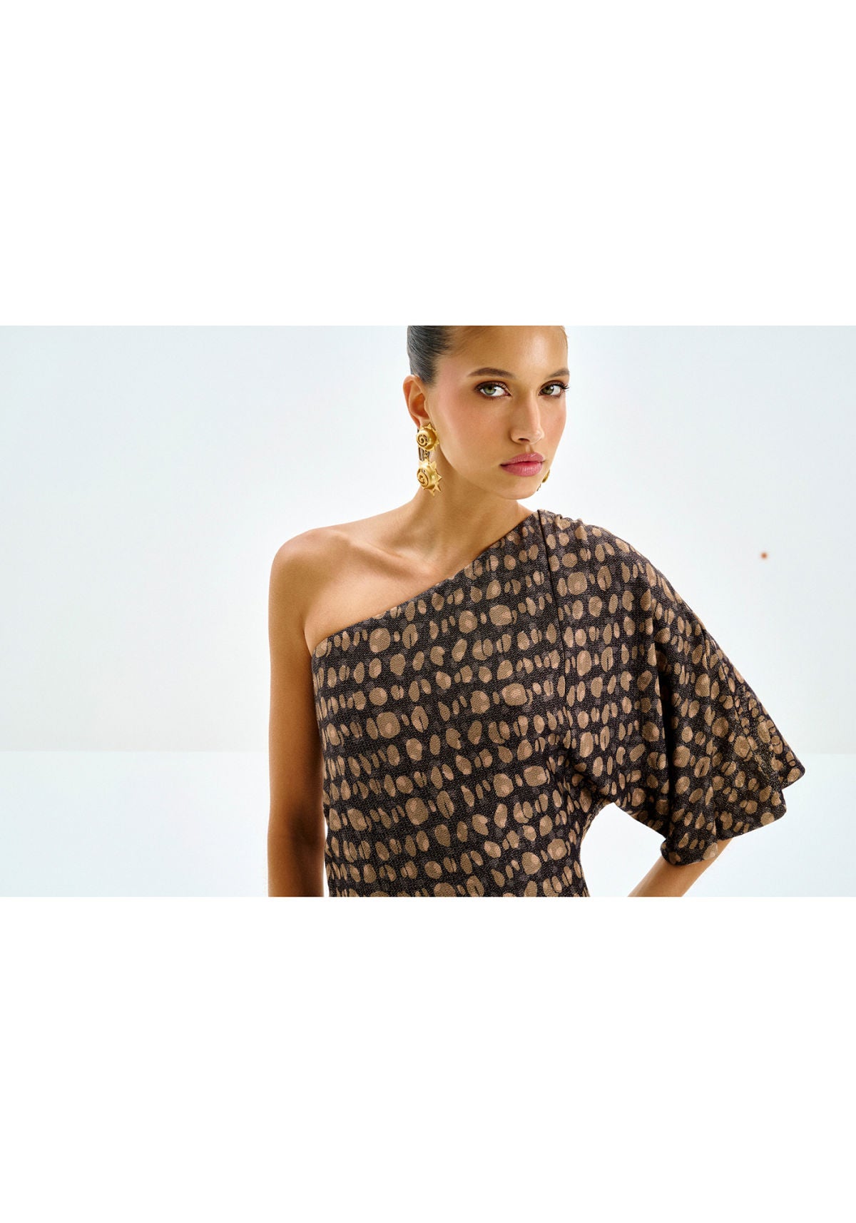 Vestido Curto Ombro Só em Malha Lez A Lez Feminino 6939L