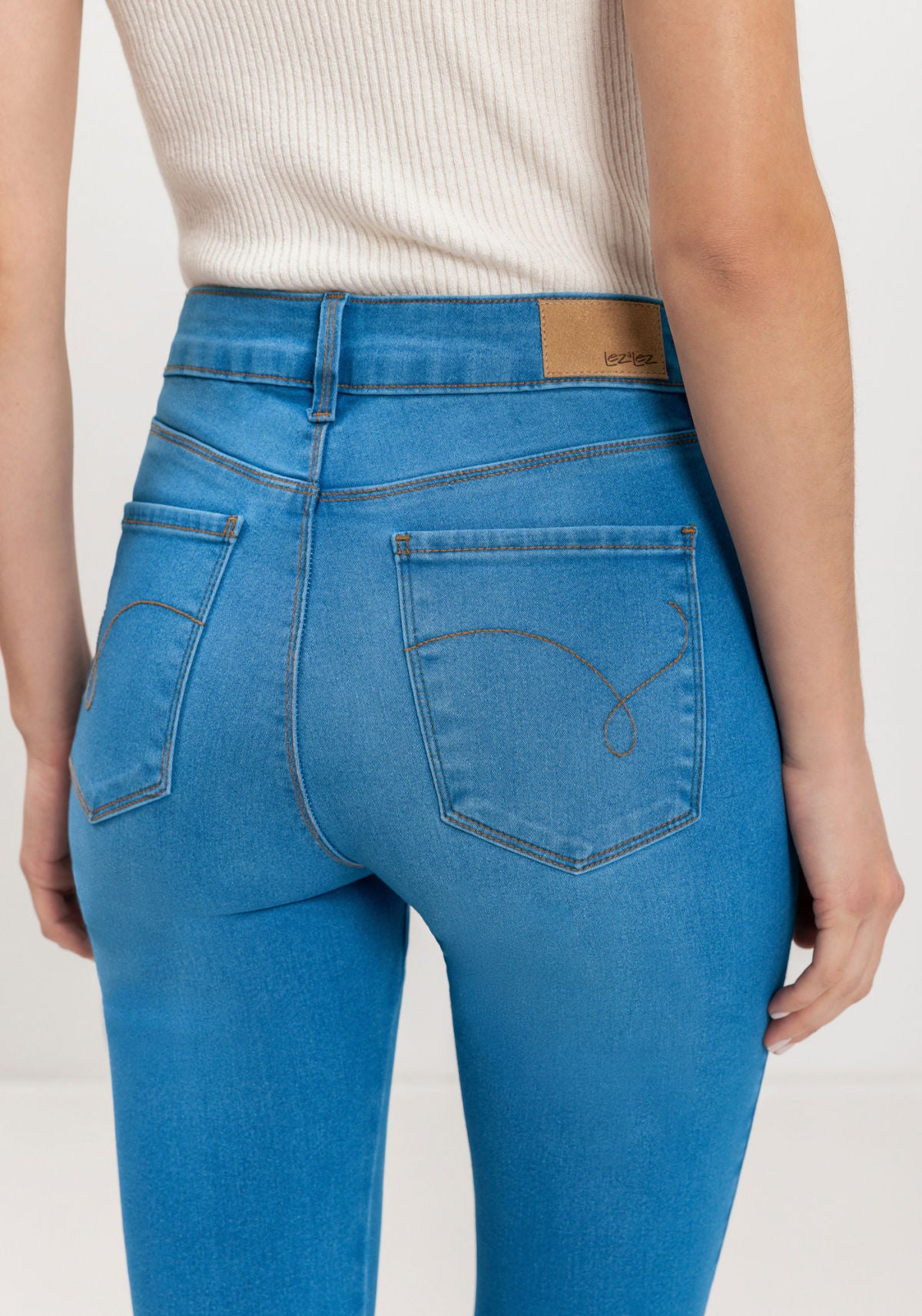 Calça Skinny Jeans Com Bolsos Lez A Lez Feminino 9499L