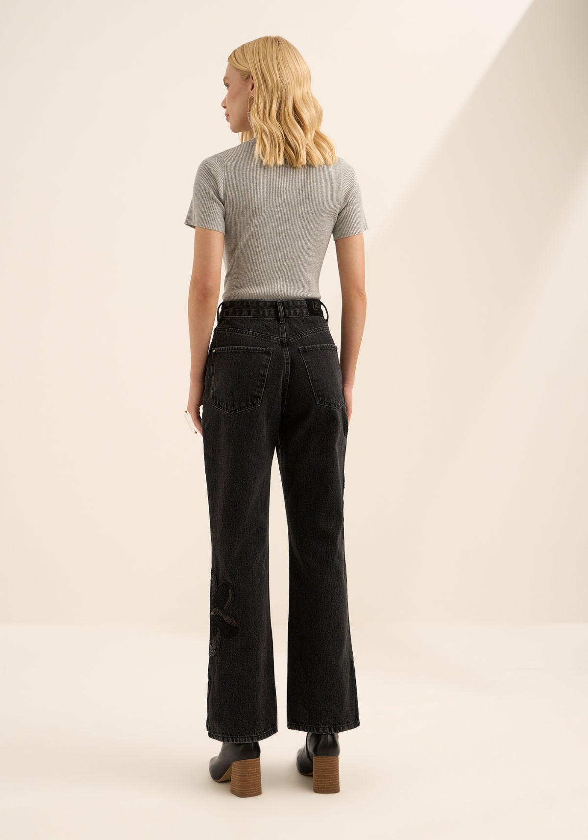 Calça Reta Cropped Jeans Com Maxi Lez A Lez Feminino 1640E
