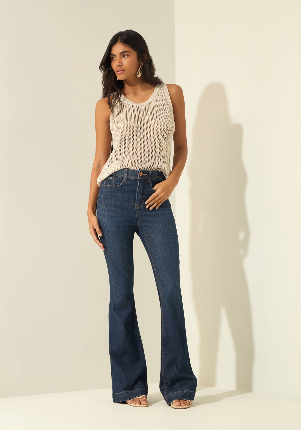 Calça Jeans Flare Boot Cut Com Cintura Alta Shaping