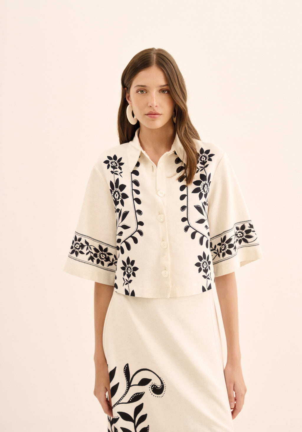Camisa Estampada Com Mangas Curtas Lez a Lez Feminino 5694E