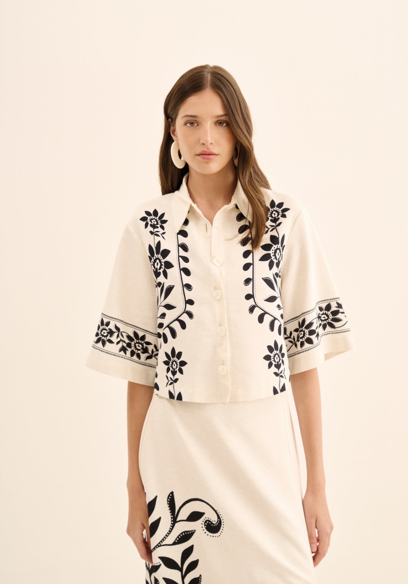 Camisa Estampada Com Mangas Curtas Lez a Lez Feminino 5694E