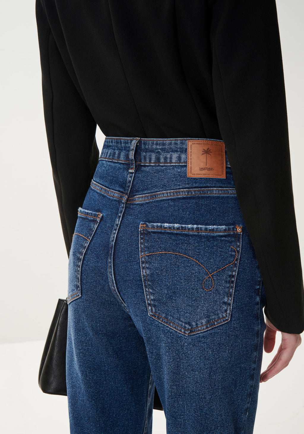 Calça Jeans Mom Cropped Super Alta Lez A Lez Feminino 7904L