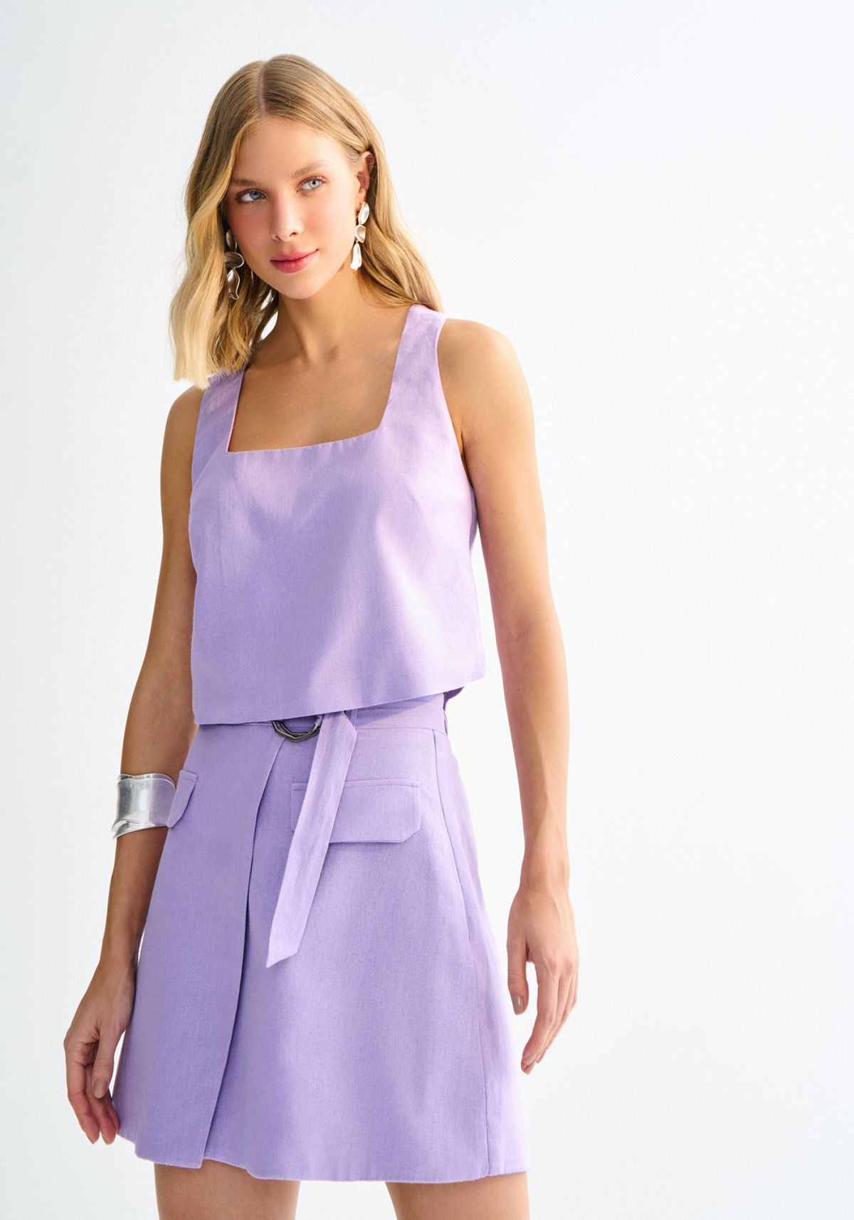 Blusa Cropped em Linho com Decote Lez A Lez Feminino 3108E
