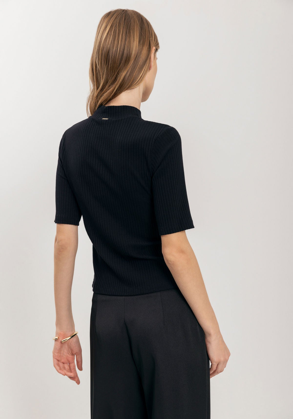 Blusa De Mangas Curtas Em Malha Lez A Lez Feminino 9237E