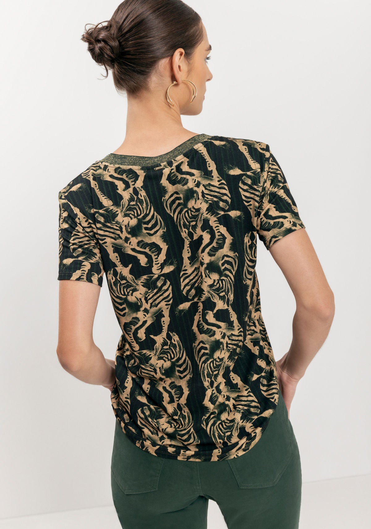 Blusa Estampada Com Mangas Curtas Lez A Lez Feminino 9202E