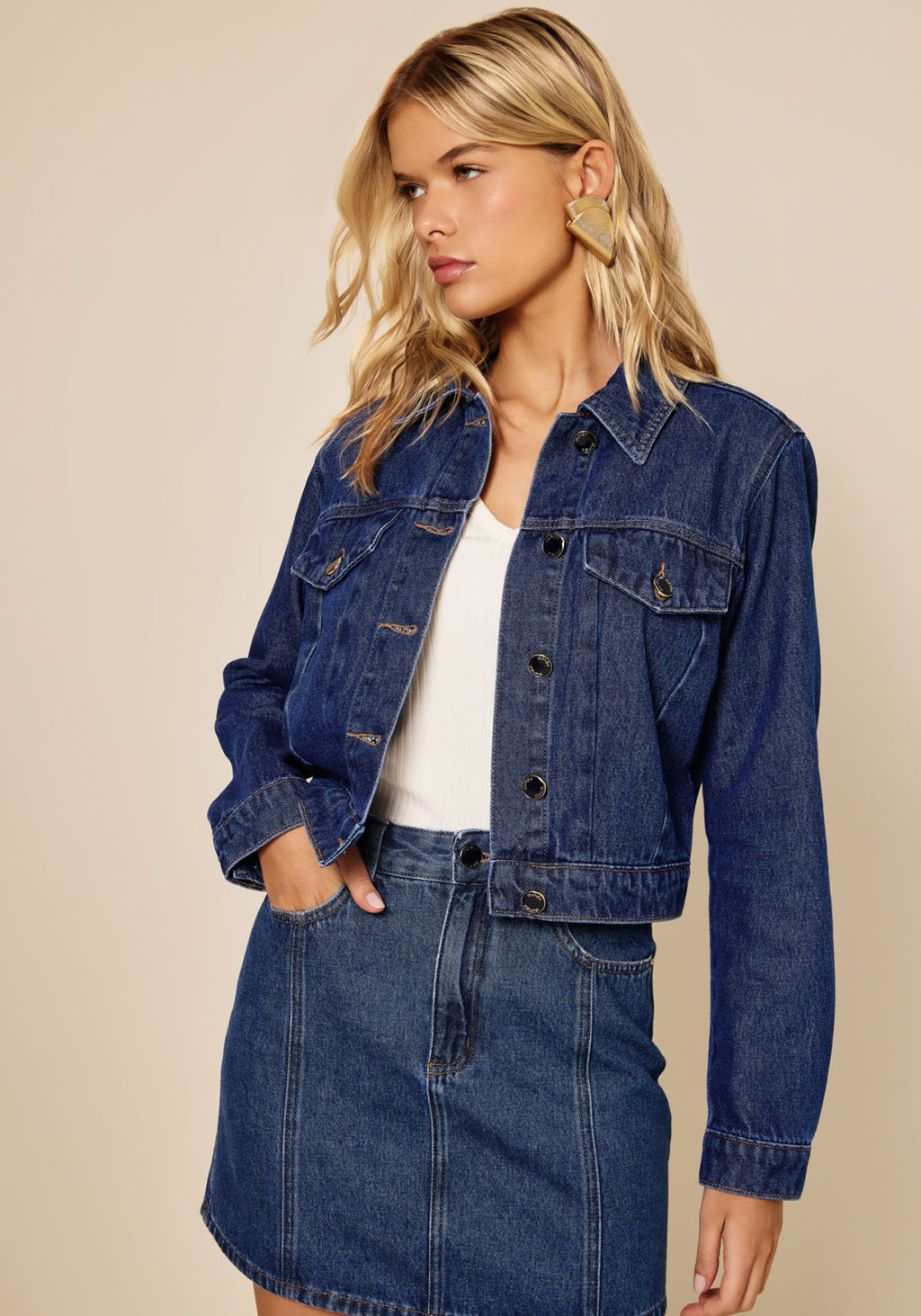 Jaqueta Jeans Cropped De Mangas Lez A Lez Feminino 0983E