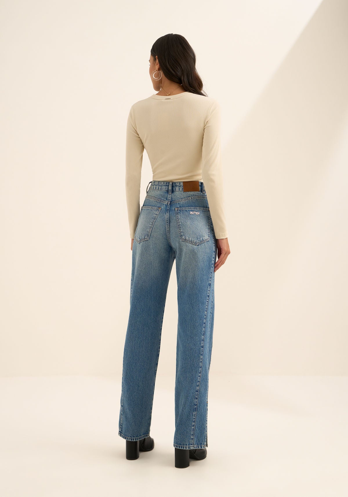 Calça Reta Jeans De Cintura Alta Lez A Lez Feminino 1633E