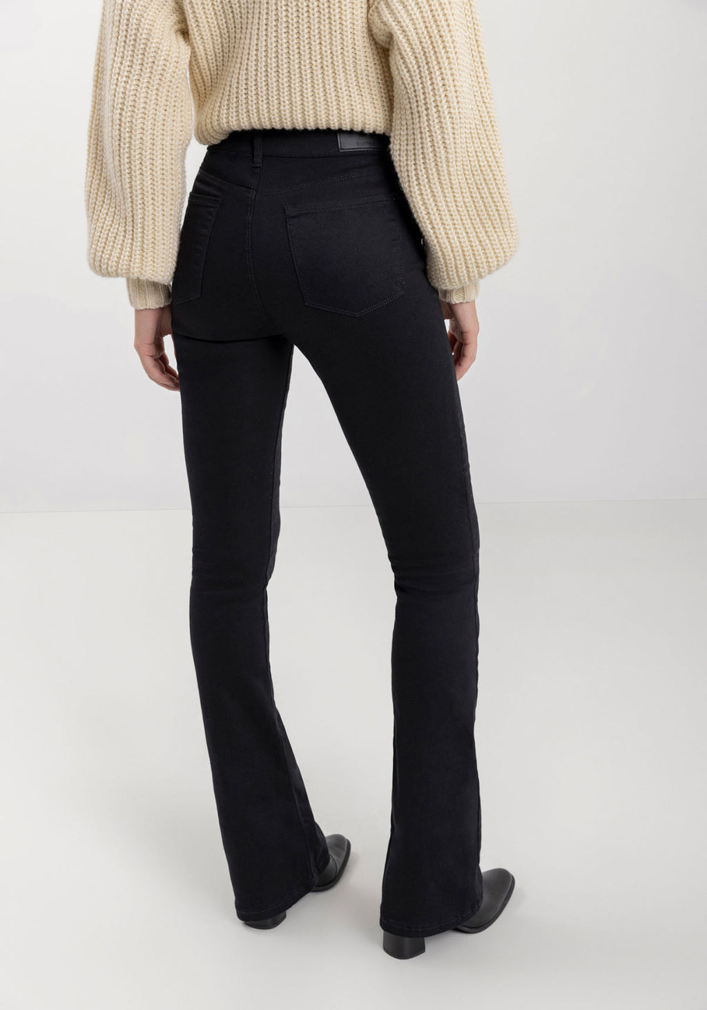 Calça Flare Boot Cut Em Sarja Lez A Lez Feminino 7893L