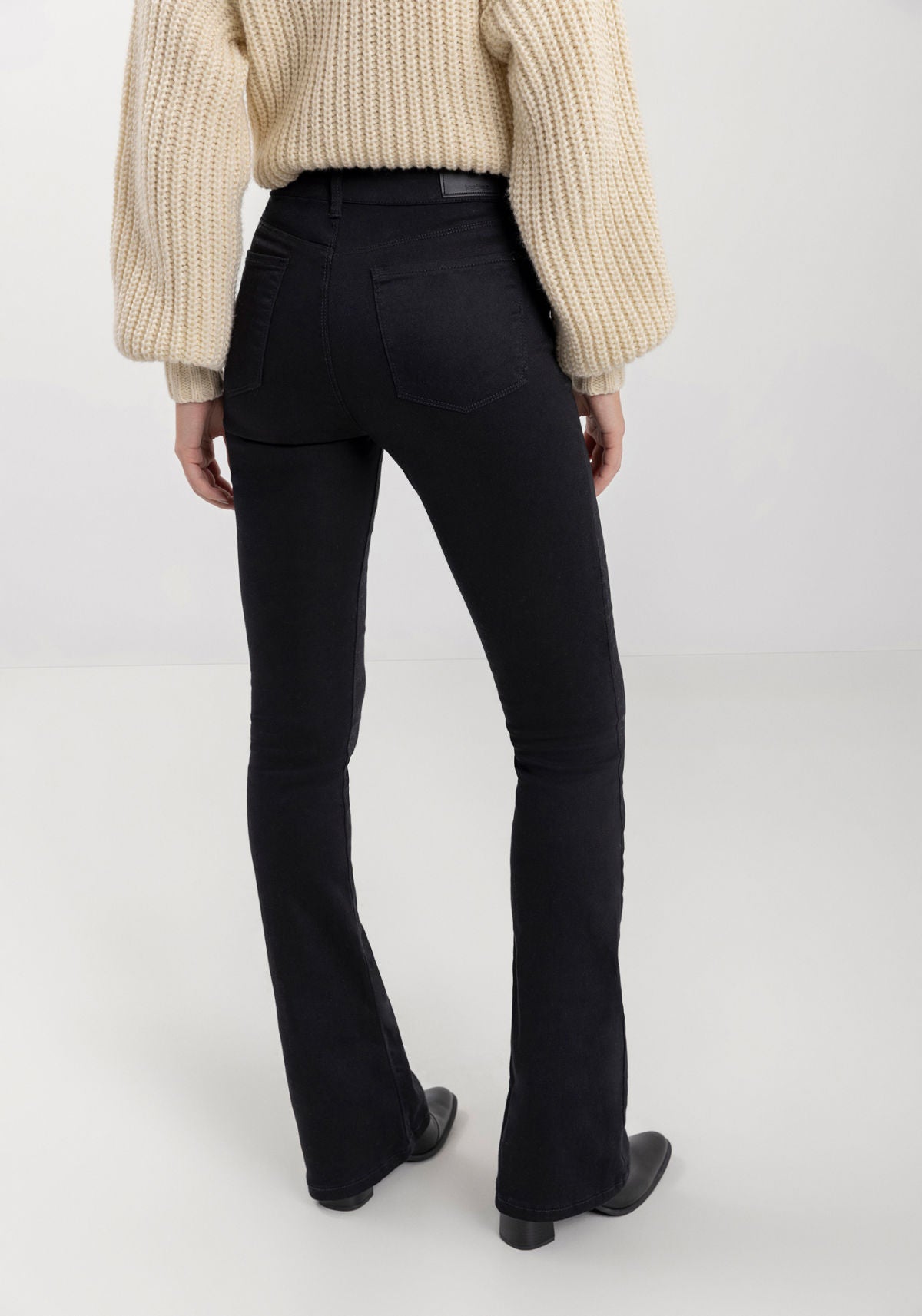 Calça Flare Boot Cut Em Sarja Lez A Lez Feminino 7893L