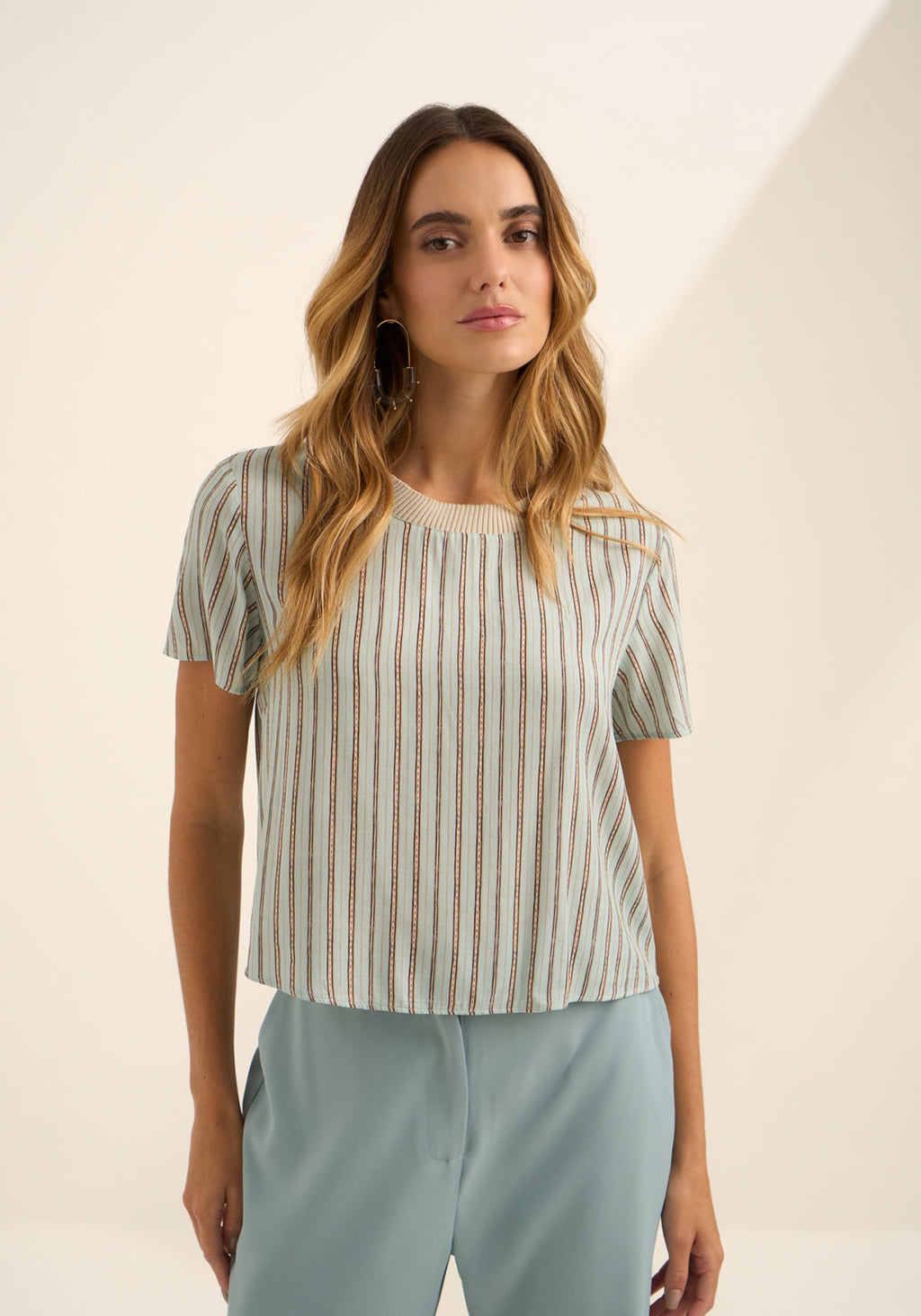 Blusa De Mangas Curtas Retilínea Lez A Lez Feminino 9472E