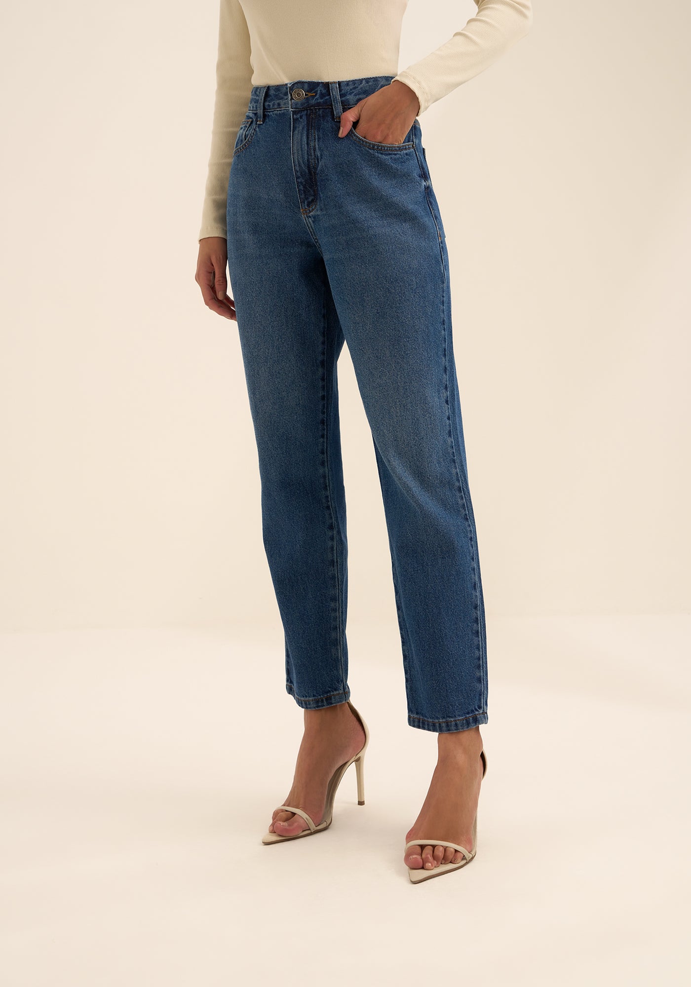Calça Mom Jeans Com Cintura Alta Lez A Lez Feminino 1604E