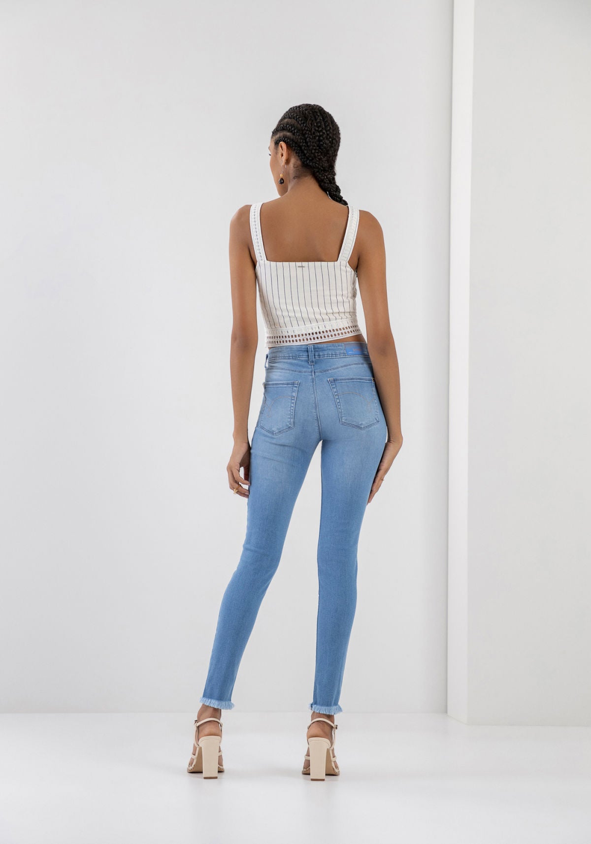 Calça Jeans Skinny Cropped Lez A Lez Feminino 7136L