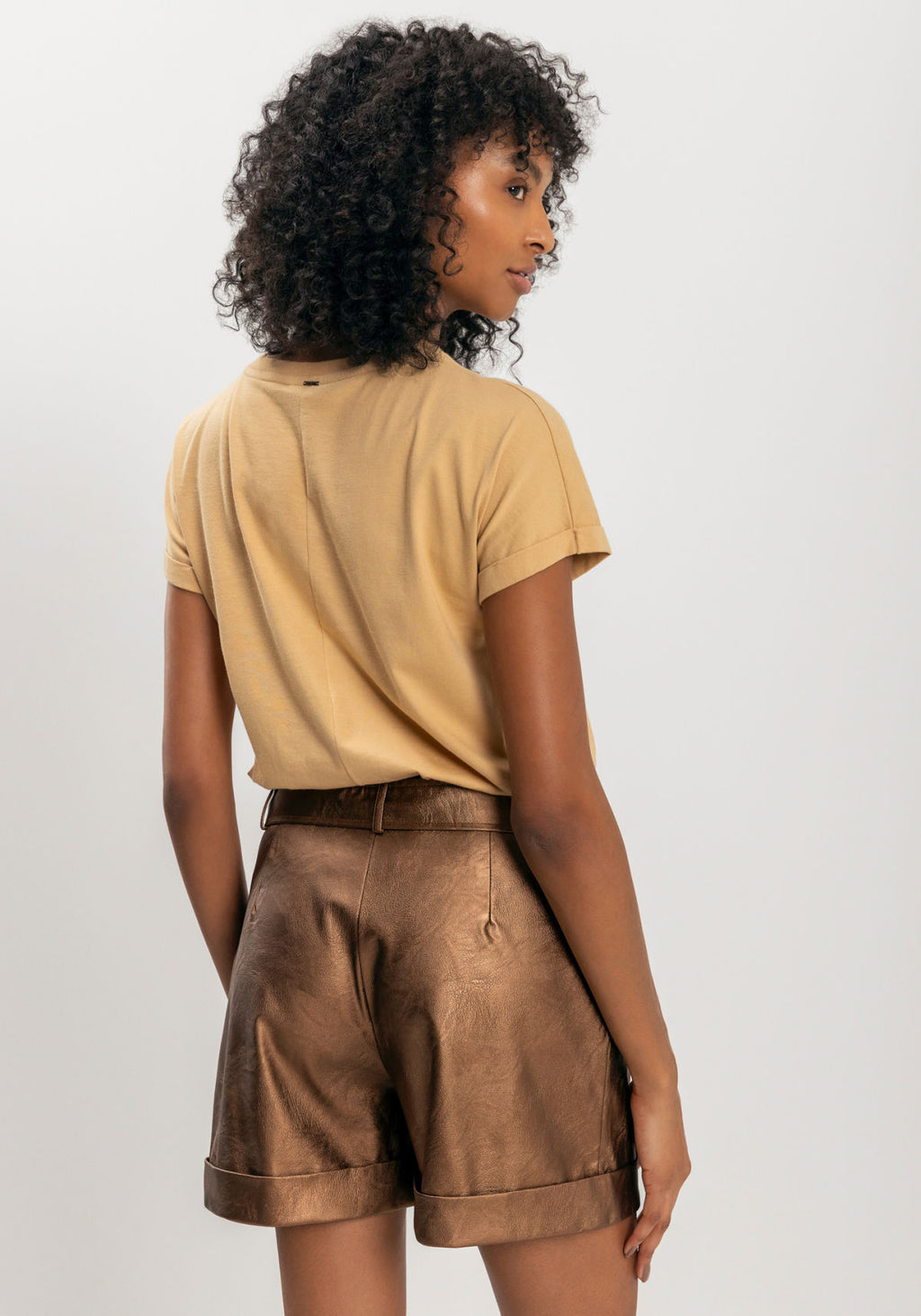Shorts De Cintura Média Com Cinto Lez A Lez Feminino 9012E