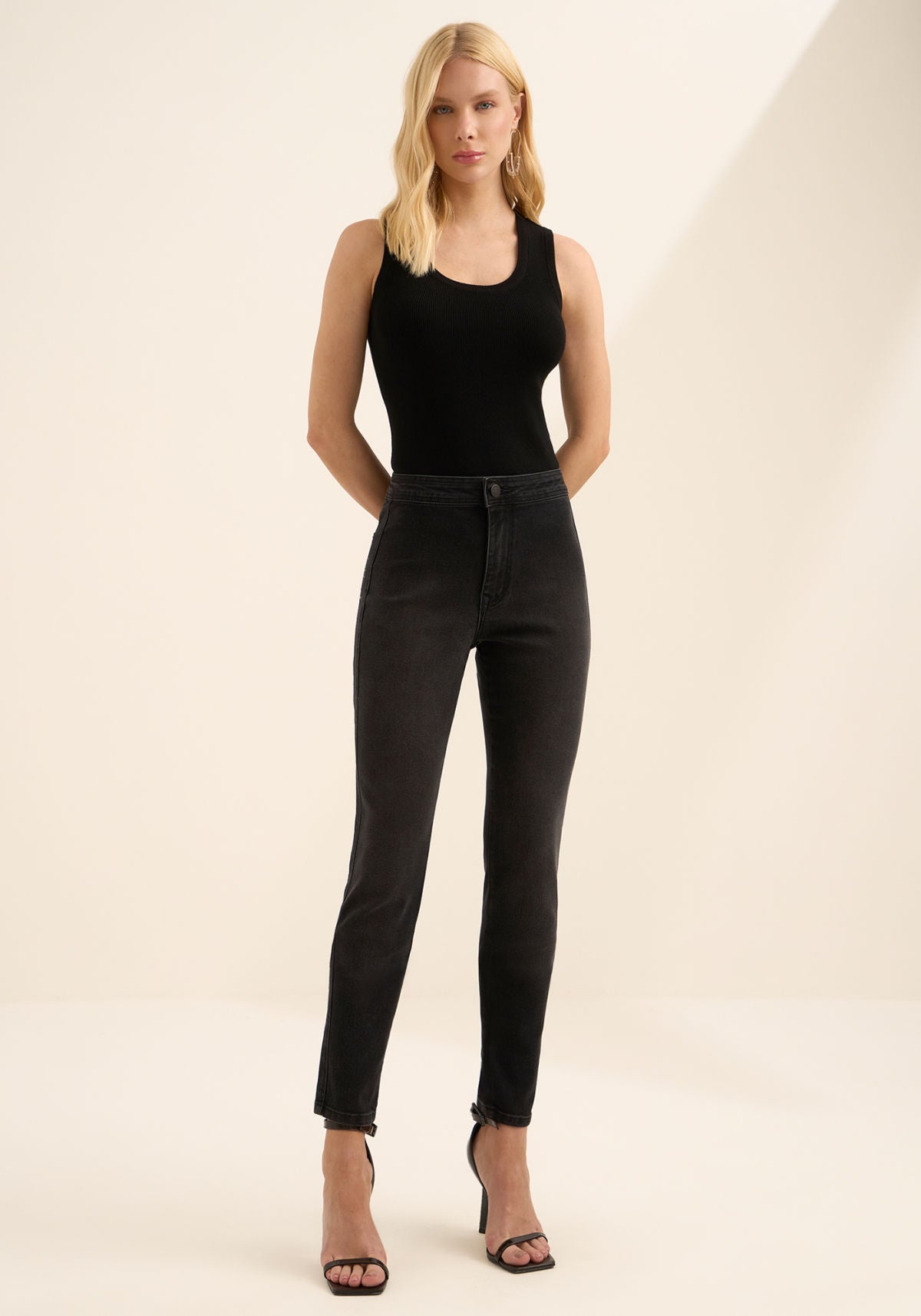 Calça Jeans Jegging De Cintura Alta Lez A Lez Feminino 1599E