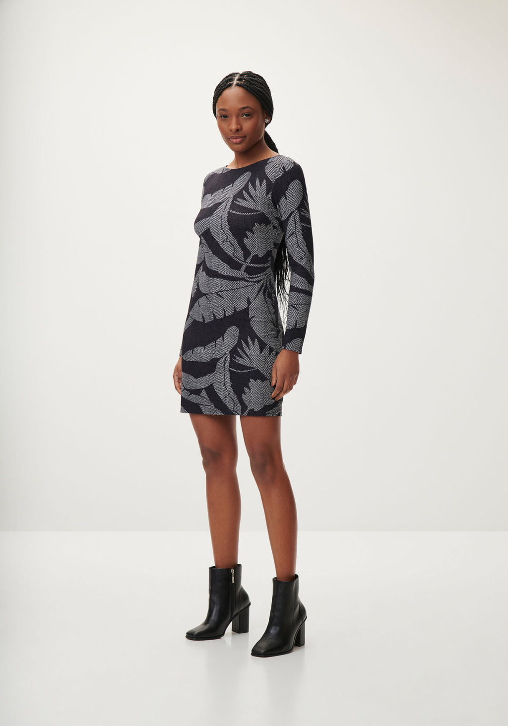 Vestido Curto Manga Longa Estampado Lez A Lez Feminino 5662L