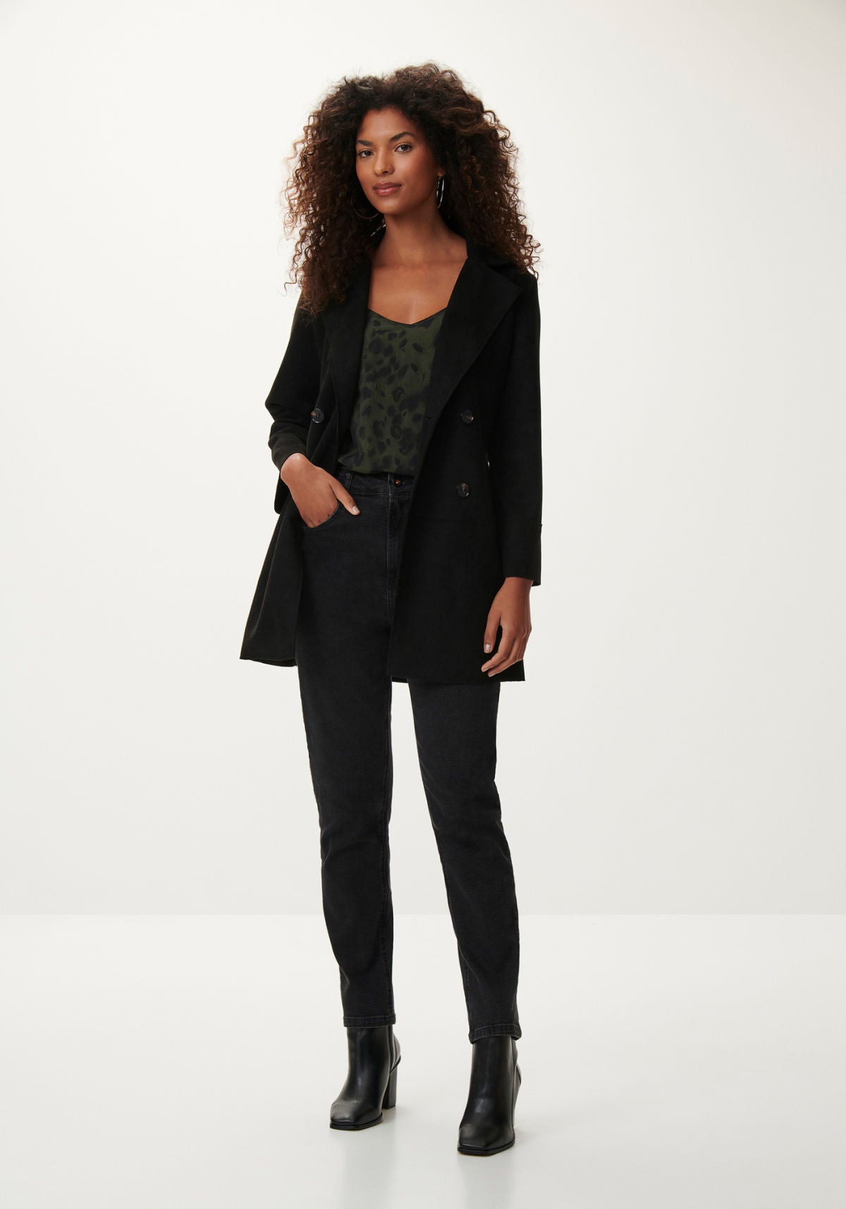 Blusa em Viscose com Decote V Lez a Lez Feminino 5006L