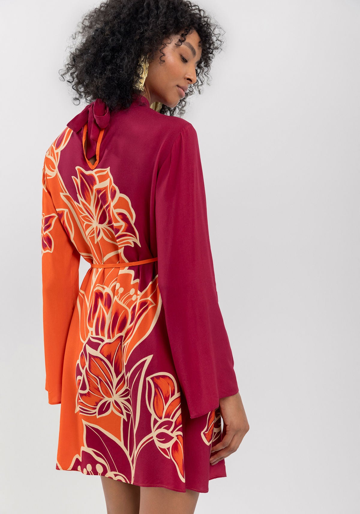 Vestido Curto Estampado Com Mangas Lez A Lez Feminino 7515E