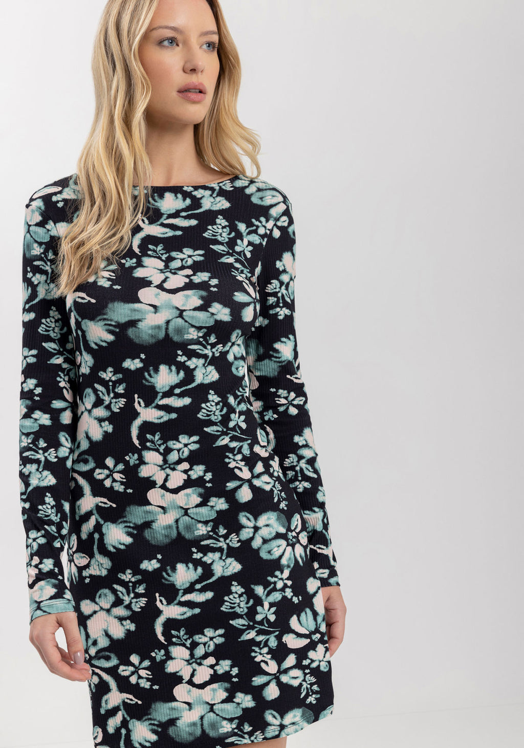 Vestido Curto Estampado De Mangas Lez A Lez Feminino 7551E
