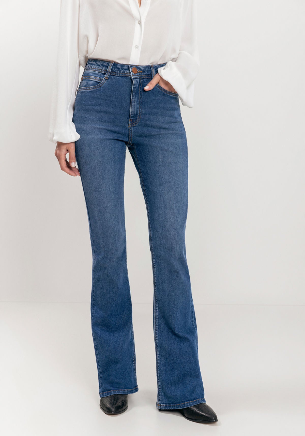Calça Jeans Flare Com Elastano Lez A Lez Feminino 1518E