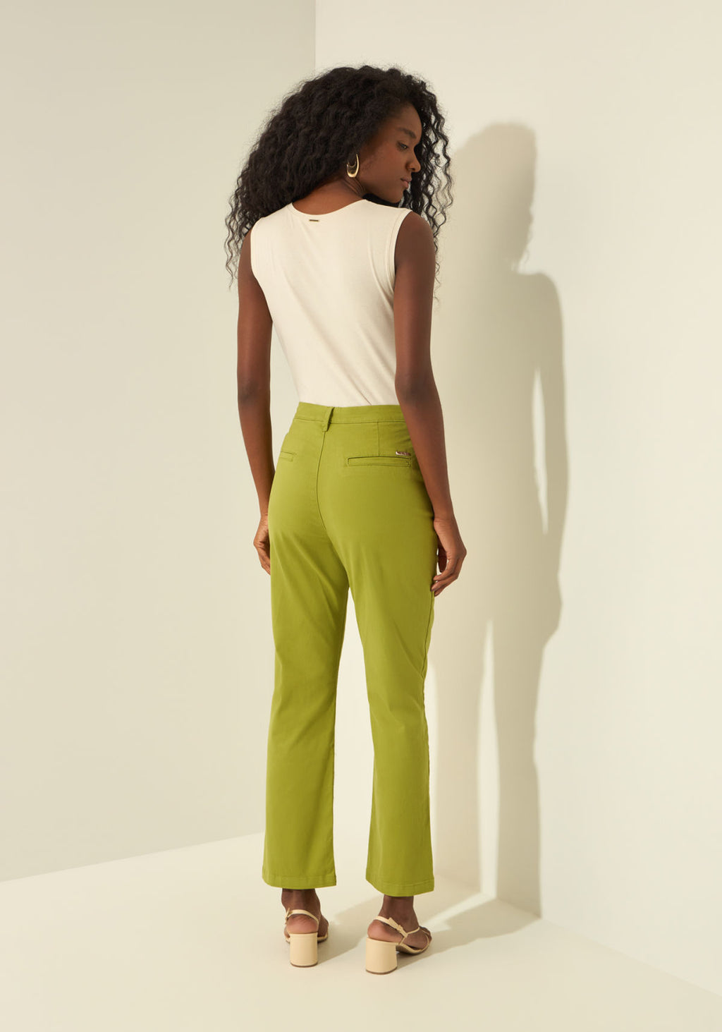 Calça Reta Cropped De Cintura Alta Lez A Lez Feminino 0115E