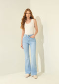 Calça Jeans Flare Com Cintura Alta E Elastano