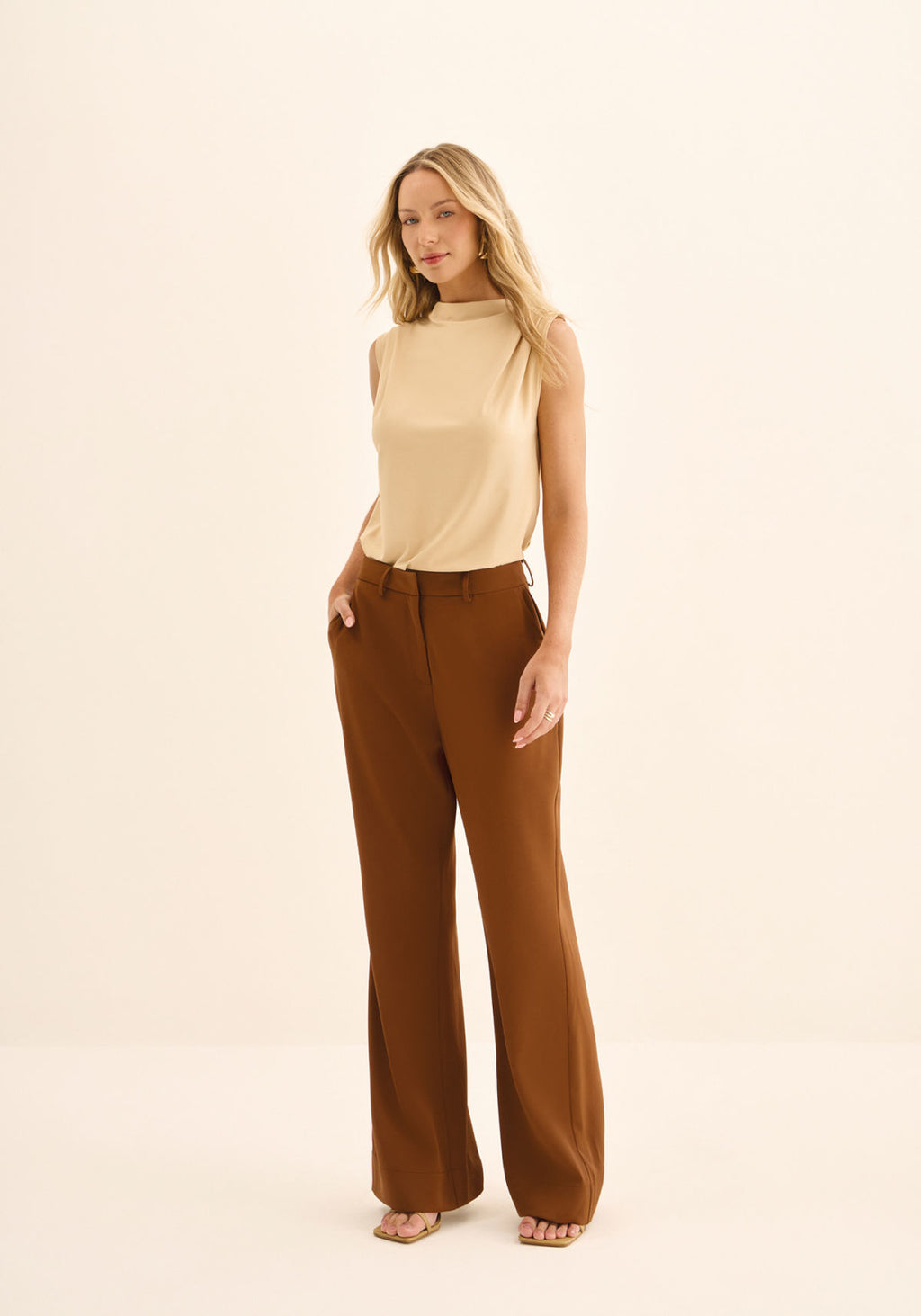Calça Reta Com Cintura Média Lez A Lez Feminino 9467E