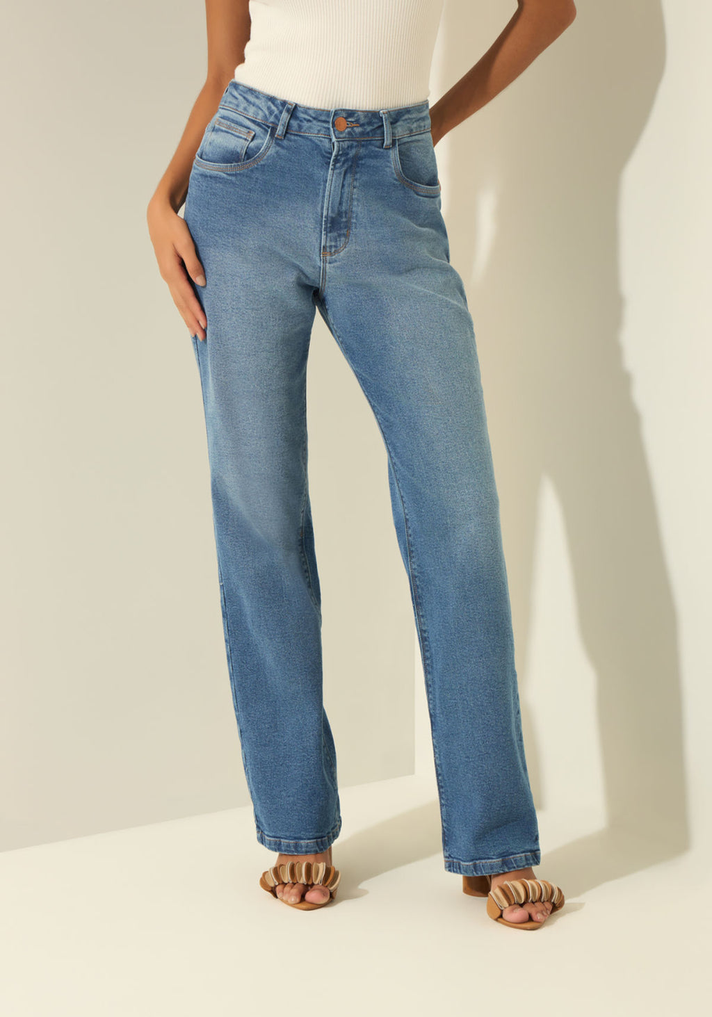 Calça Reta Jeans Com Cintura Alta Lez A Lez Feminino 0225E