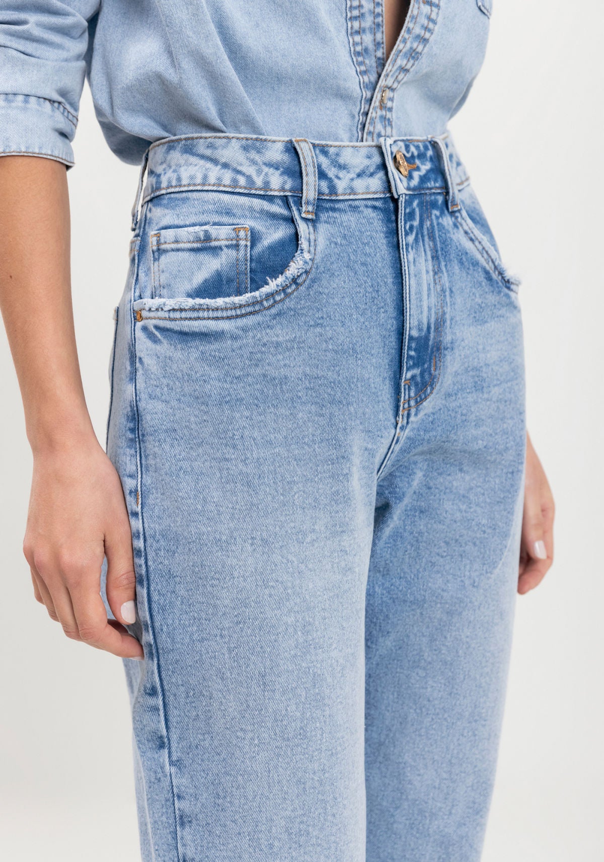 Calça Reta Jeans Com Elastano Lez A Lez Feminino 1538E