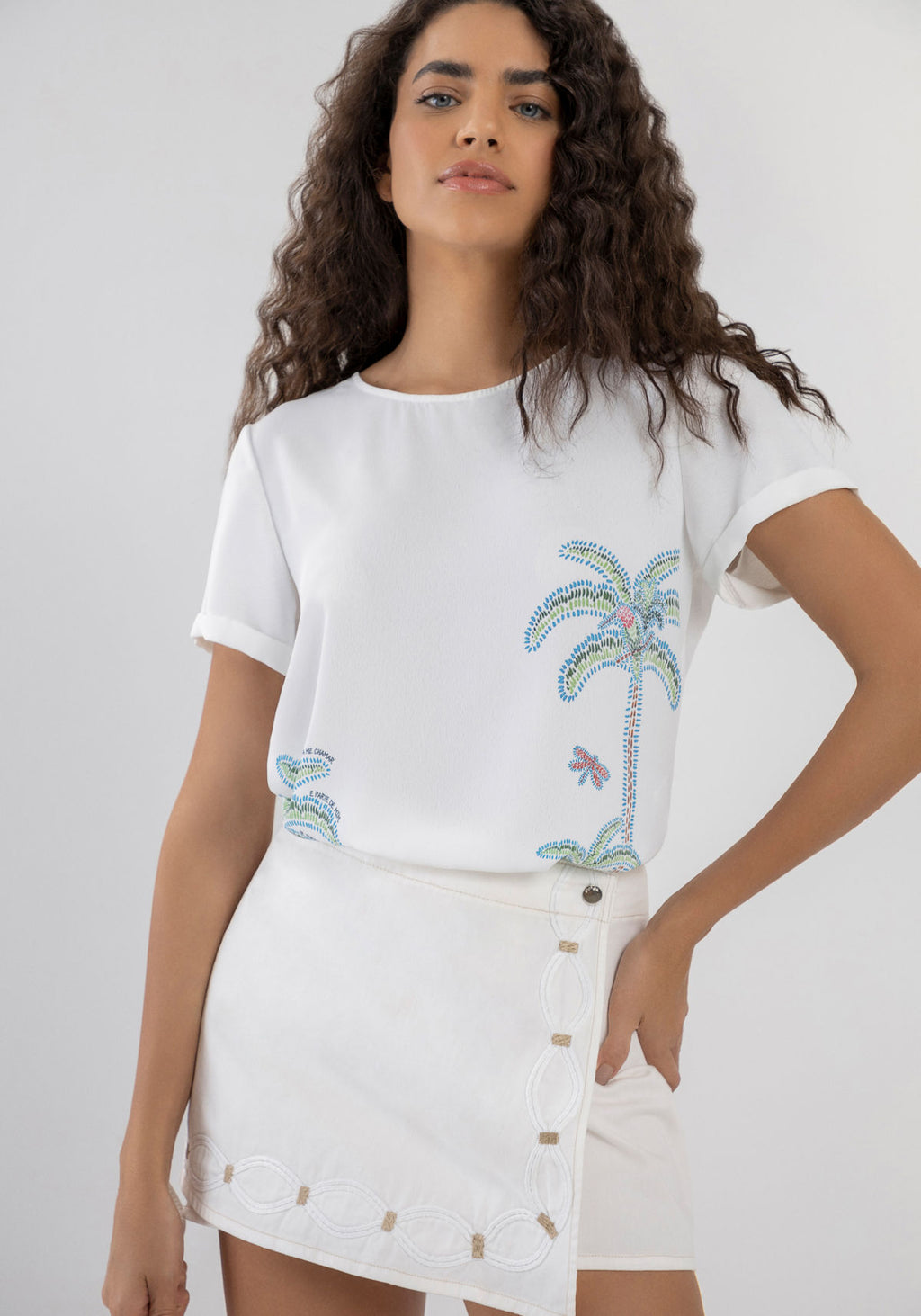 Blusa Manga Curta em Tecido Plano Lez A Lez Feminino 7290L