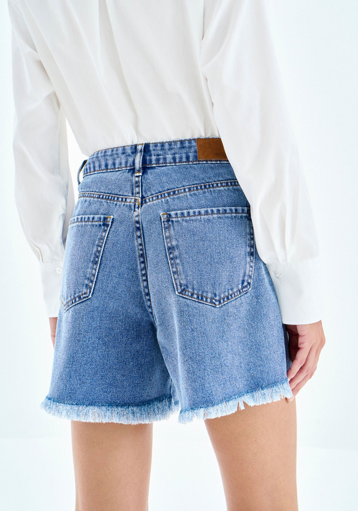 Shorts Jeans Mom Cintura Alta Lez A Lez Feminino 9482L