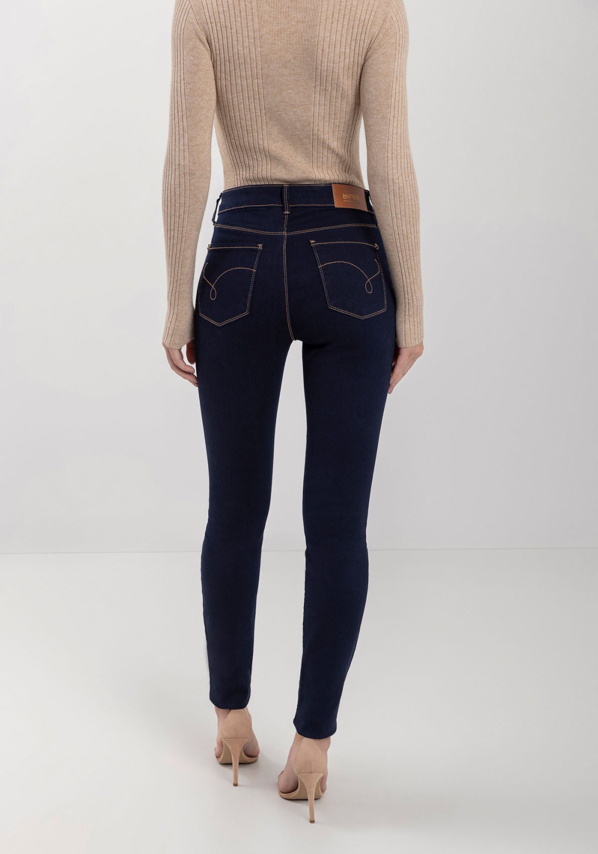 Calça Jeans Skinny De Cintura Alta Lez A Lez Feminino 9498L