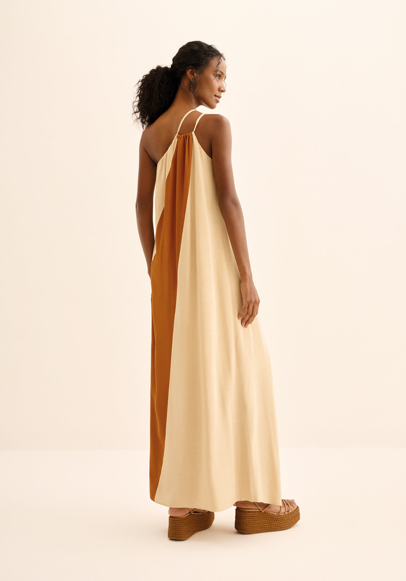 Vestido Longo De Um Ombro Só Lez a Lez Feminino 5834e