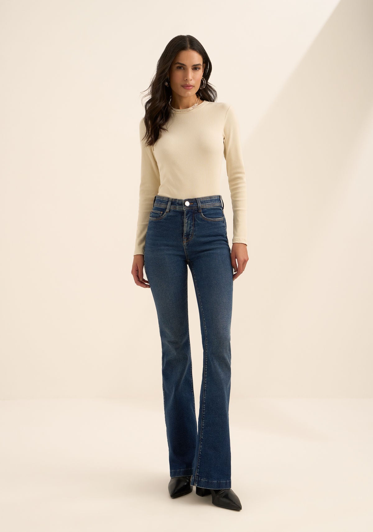 Calça Jeans Flare Com Elastano Lez A Lez Feminino 1639E