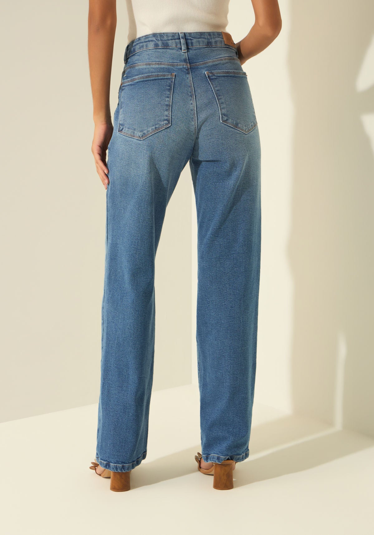 Calça Reta Jeans Com Cintura Alta Lez A Lez Feminino 0225E
