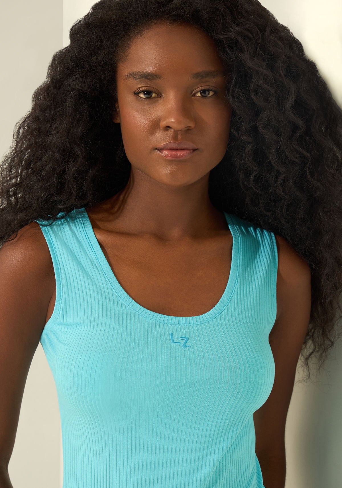 Blusa Regata Básica Com Bordado Lez A Lez Feminino 5071E