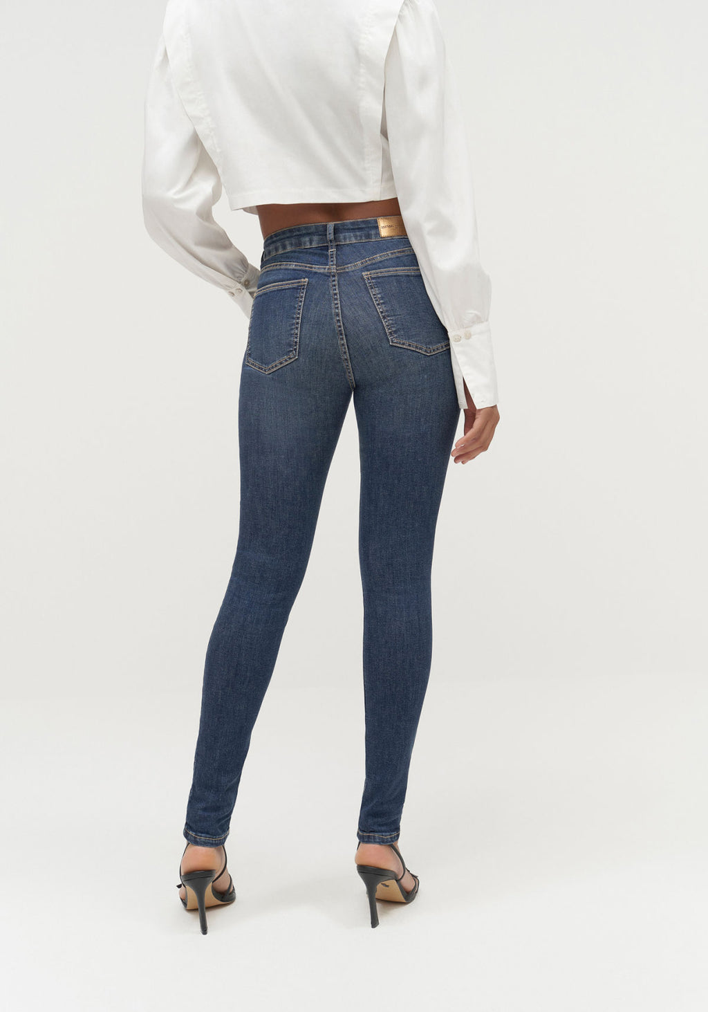 Calça Jeans Skinny com Cintura Alta Lez A Lez Feminino 2182L