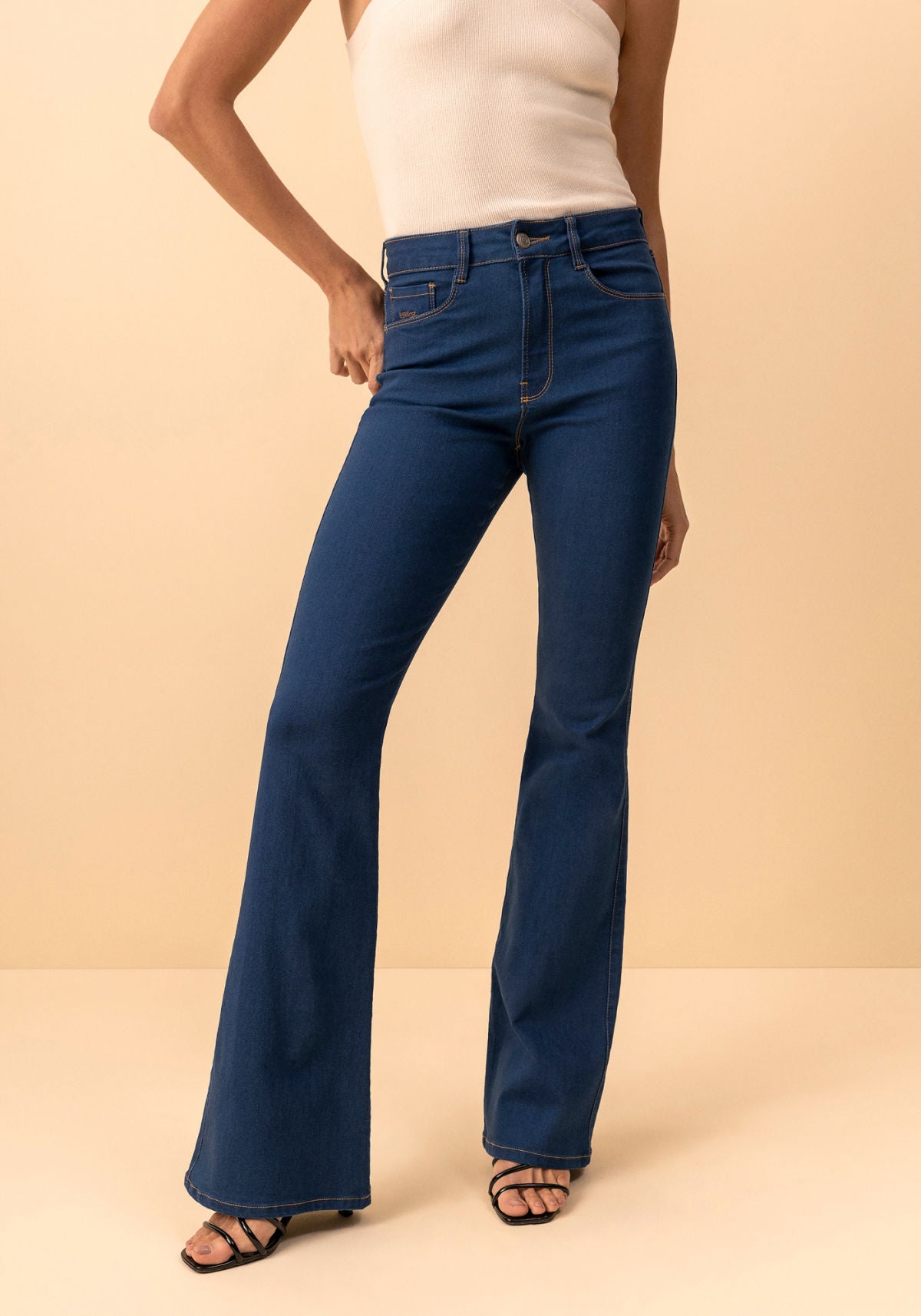 Calça Jeans Flare Com Elastano Lez A Lez Feminino 2363E