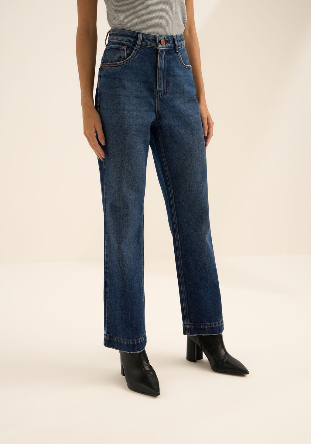 Calça Jeans Reta Cropped Lez A Lez Feminino 1627E