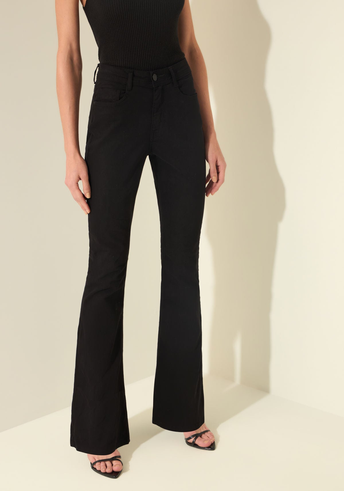 Calça Boot Cut De Sarja Lez A Lez Feminino 0214E