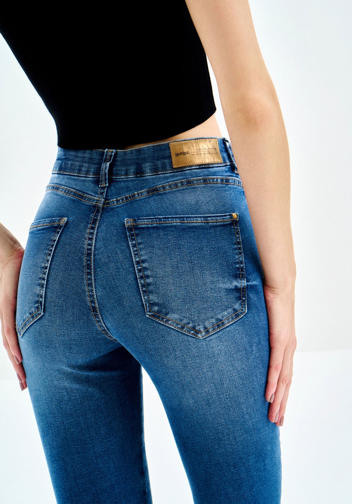 Calça Jeans Flare Boot Cut Shaping Lez A Lez Feminino 9423L