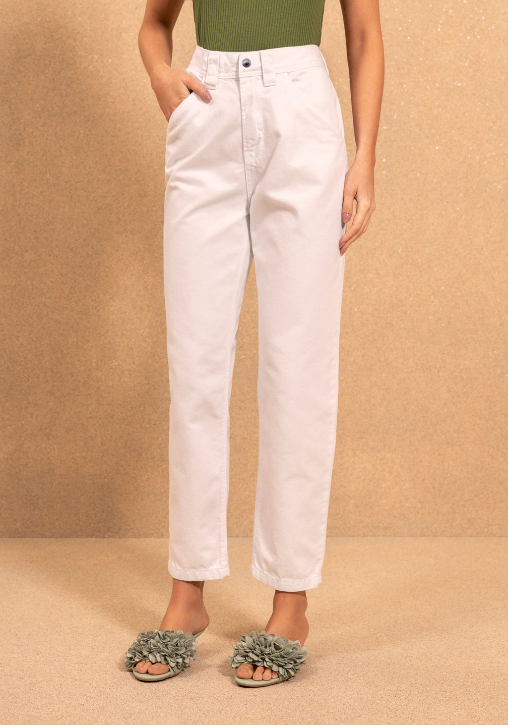 Calça Mom Com Cintura Alta E Bolsos Lez A Lez Feminino 2268E