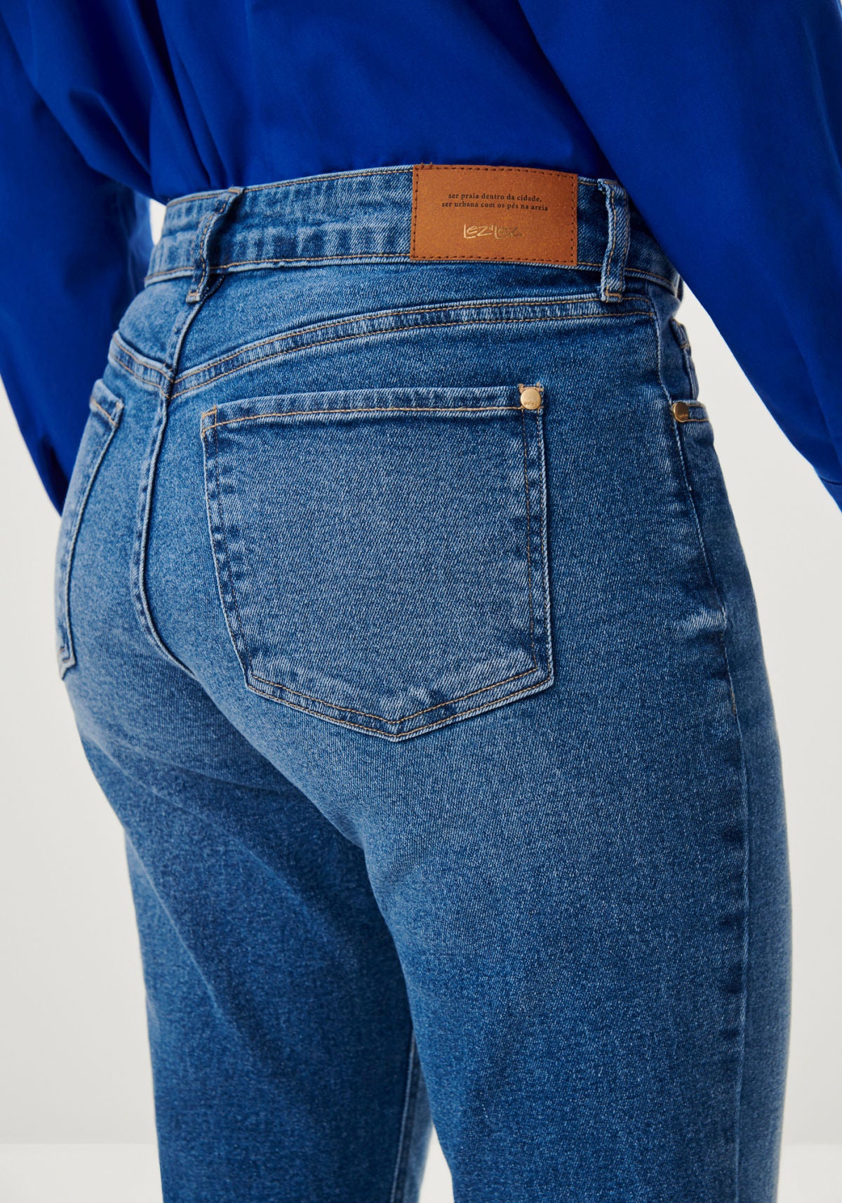 Calça Jeans Flare Cropped Lez A Lez Feminino 7891L