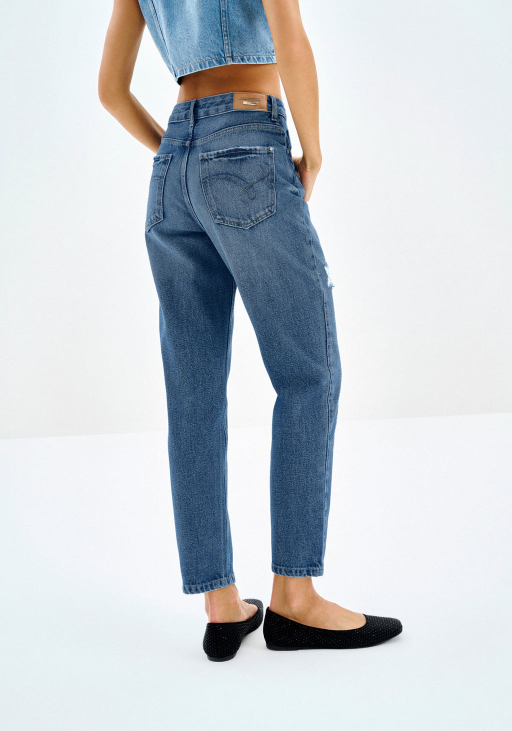 Calça Jeans Mom Destroyed Cintura Lez A Lez Feminino 9391L
