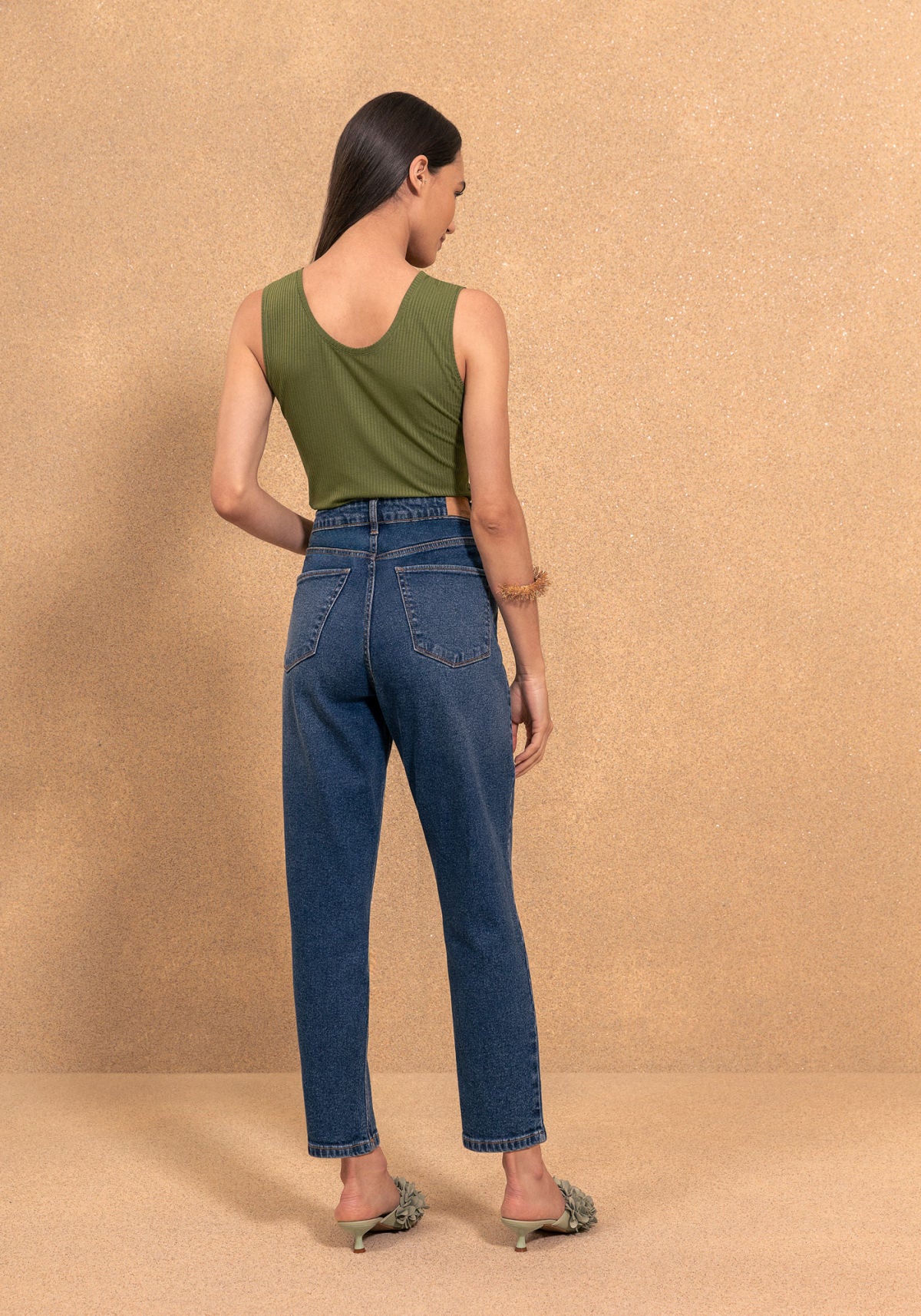 Calça Jeans Mom Comfort Com Cintura Lez A Lez Feminino 2266E