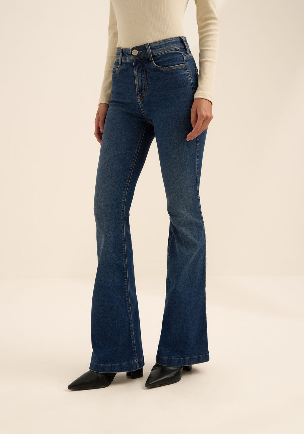 Calça Jeans Flare Com Elastano Lez A Lez Feminino 1639E