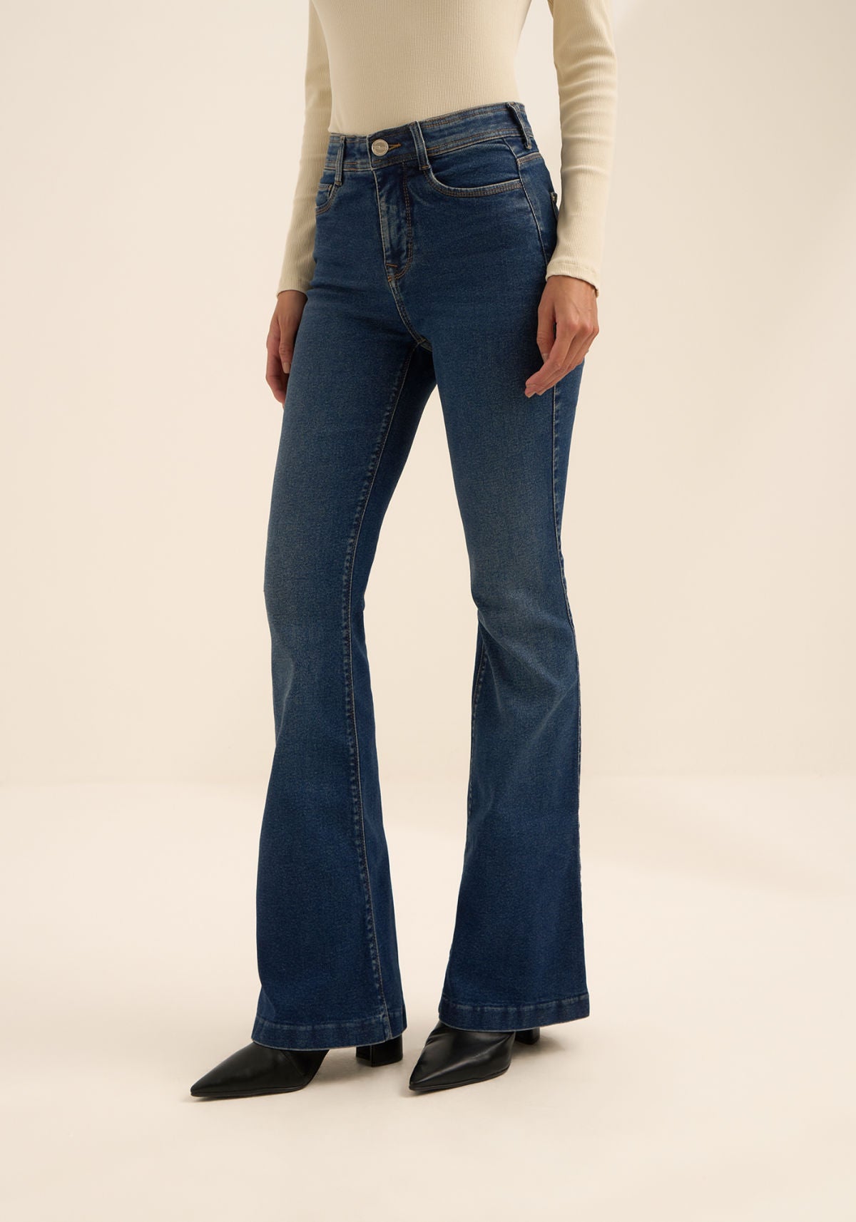 Calça Jeans Flare Com Elastano Lez A Lez Feminino 1639E