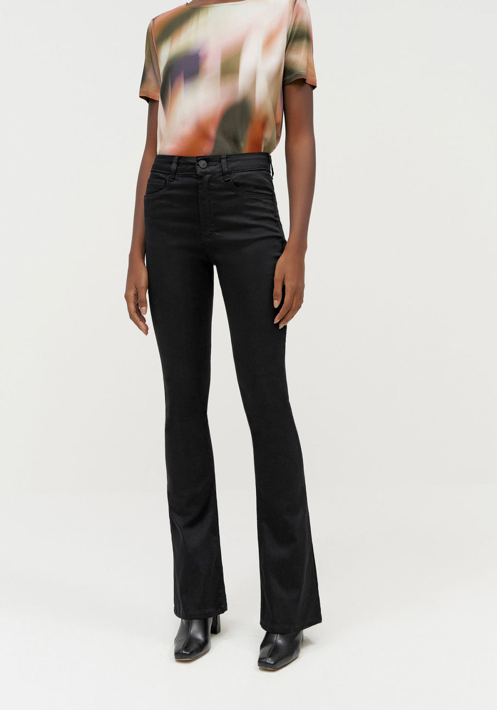 CALCA JEANS COM ELASTANO Lez A Lez Feminino 2166L